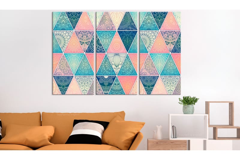 Tavla Oriental Triangles 3 Parts 90x60 - Artgeist sp. z o. o. - Inredning & dekor - Tavlor & konst - Canvastavla