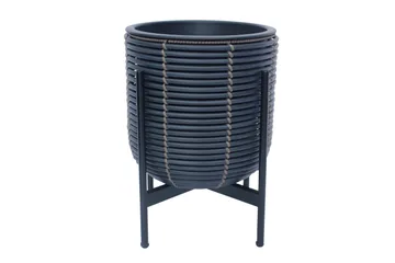 Wicker Blomkruka på stativ 30x30xH38 cm Svart - Inredning & dekor - Trädgårdsdekoration - Utomhuskrukor - Blomkrukor