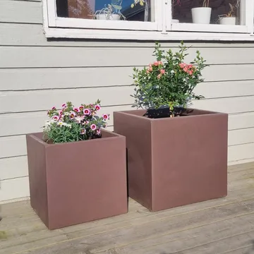 Fiberarmerade utekrukor | Fyrkantiga | 2-pack | Mörkbrun - Inredning & dekor - Trädgårdsdekoration - Utomhuskrukor - Blomkrukor