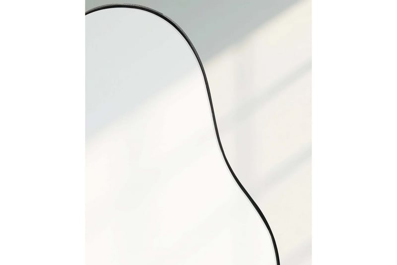 Spegel Wohnling Asymmetrisk metallram oval 80 cm - Inredning & dekor - Speglar - Väggspegel