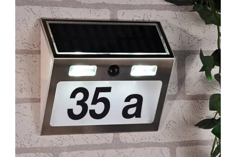 HI Husnummer med soldrivna LED silver - Silver - Husnummerskylt - Fasadsiffra & husnummer