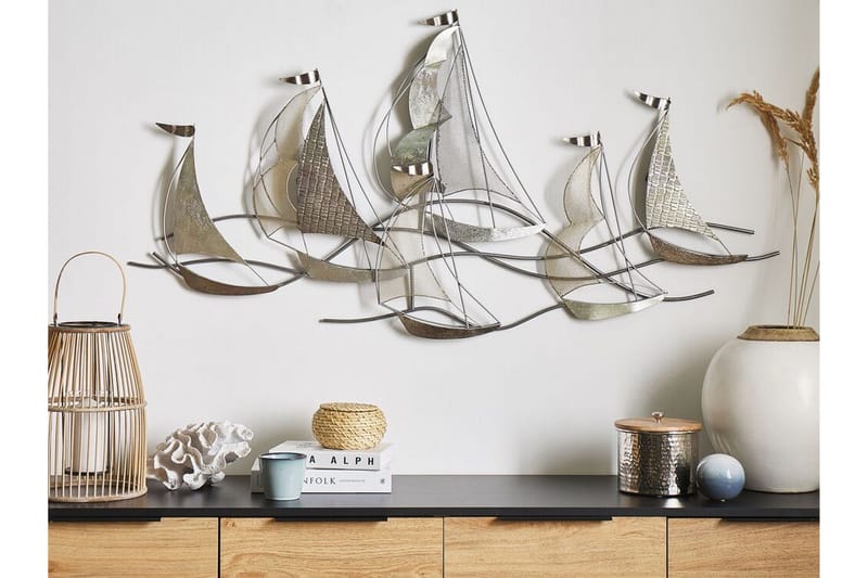 Americium Väggdekoration - Silver - Inredning & dekor - Väggdekor - Skyltar - Plåtskylt