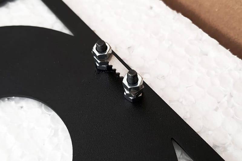 Dekorativ Väggdekor 49x74 cm - Svart - Inredning & dekor - Väggdekor - Skyltar - Plåtskylt