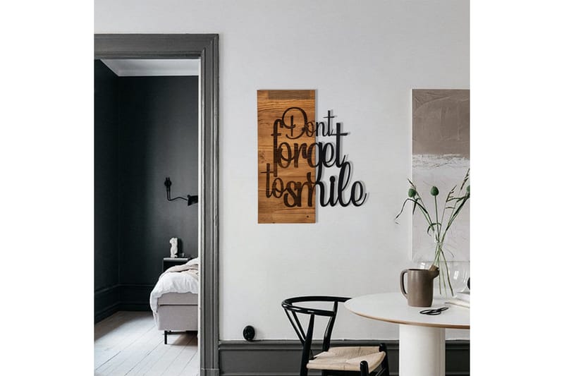 Don't Forget To Smile Väggdekor - Svart/Valnöt - Inredning & dekor - Väggdekor - Skyltar - Plåtskylt