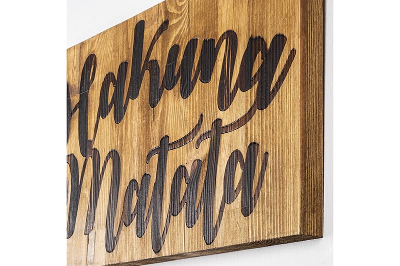 Hakuna Matata Motto Väggdekor - Svart/Valnöt - Inredning & dekor - Väggdekor - Skyltar - Plåtskylt