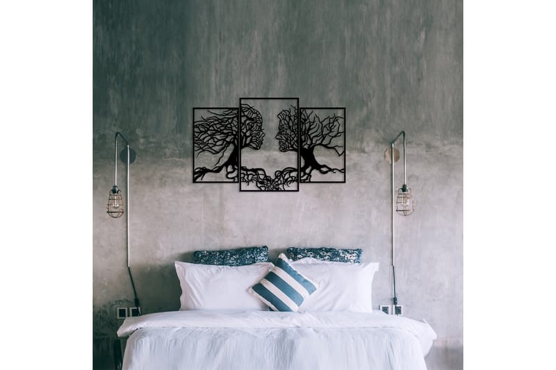 Love Tree Väggdekor - Svart - Inredning & dekor - Väggdekor - Skyltar - Plåtskylt
