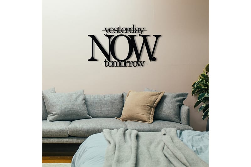 Now Väggdekor - Svart - Inredning & dekor - Väggdekor - Skyltar - Plåtskylt