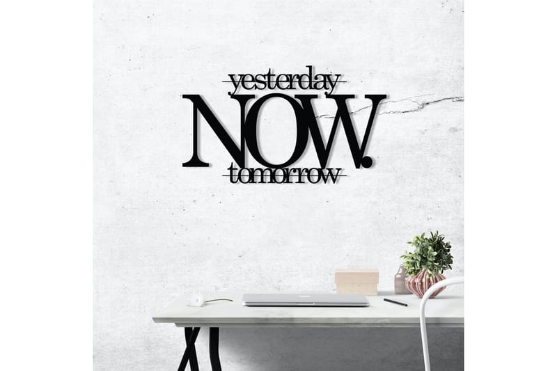 Now Väggdekor - Svart - Inredning & dekor - Väggdekor - Skyltar - Plåtskylt