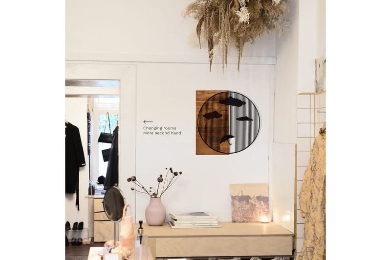 Rains Väggdekor - Svart/Valnöt - Inredning & dekor - Väggdekor - Skyltar - Plåtskylt