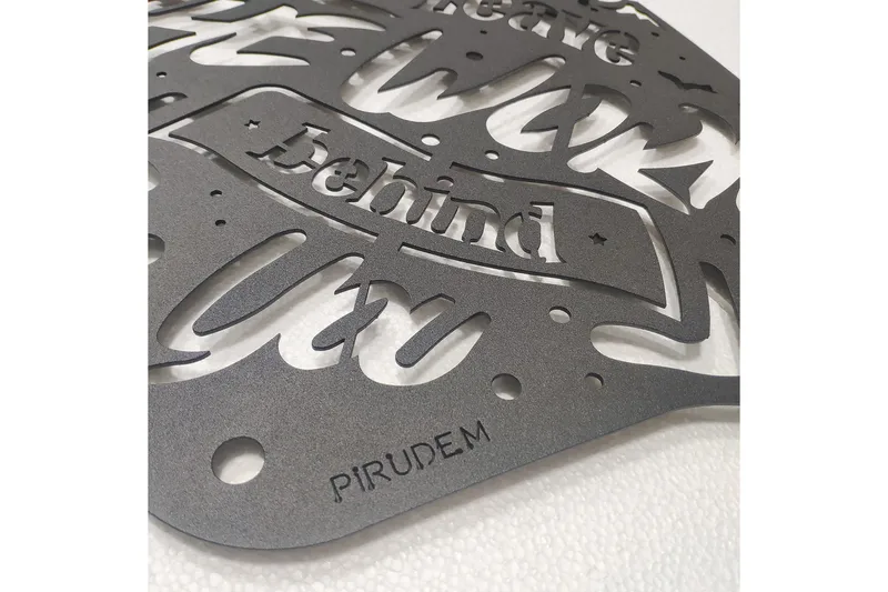 Salechard Skylt 44x50 cm VP Spain - Metall/Svart - Inredning & dekor - Väggdekor - Skyltar - Plåtskylt