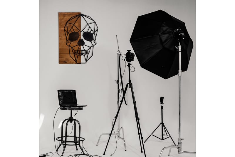 Skull Väggdekor - Svart/Valnöt - Inredning & dekor - Väggdekor - Skyltar - Plåtskylt