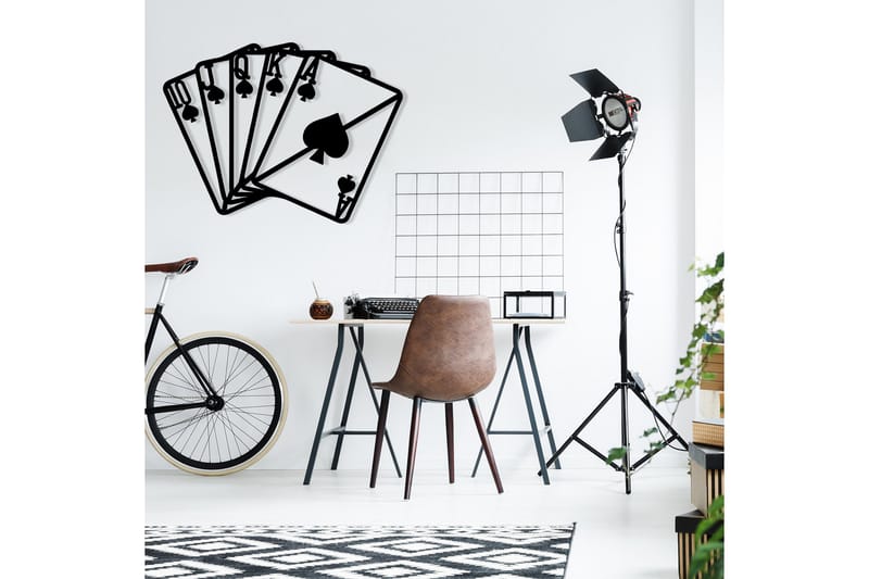 Square Ace Väggdekor - Svart - Inredning & dekor - Väggdekor - Skyltar - Plåtskylt