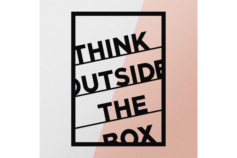 Think Outside The Box 50 cm Väggdekor - Svart - Inredning & dekor - Väggdekor - Skyltar - Plåtskylt