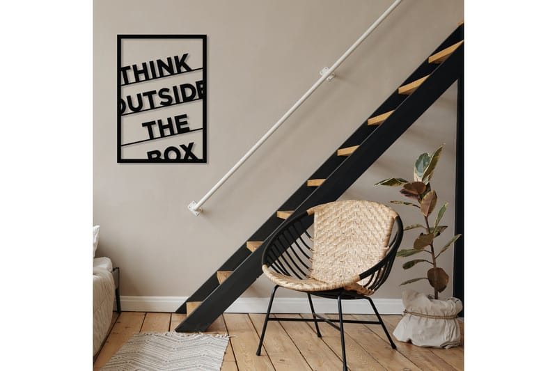 Think Outside The Box 50 cm Väggdekor - Svart - Inredning & dekor - Väggdekor - Skyltar - Plåtskylt