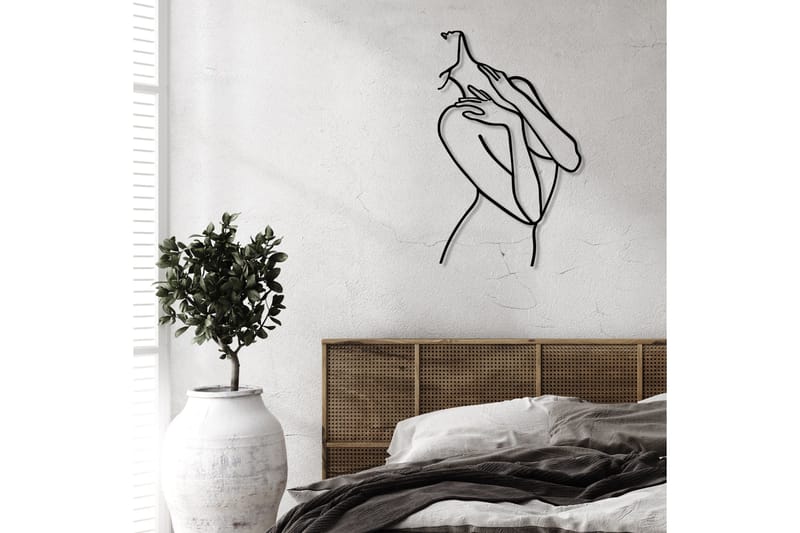 Woman Lines Väggdekor - Svart - Inredning & dekor - Väggdekor - Skyltar - Plåtskylt