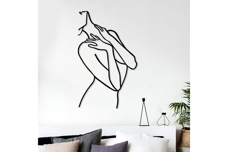 Woman Lines Väggdekor - Svart - Inredning & dekor - Väggdekor - Skyltar - Plåtskylt
