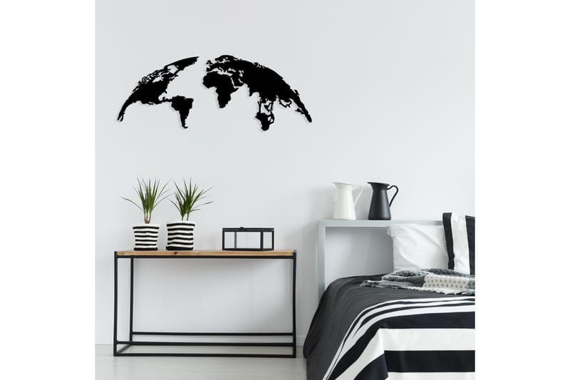 World Map Medium Väggdekor - Svart - Inredning & dekor - Väggdekor - Skyltar - Plåtskylt