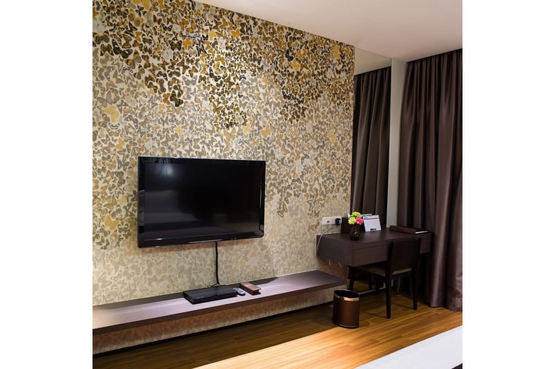 Fototapet Art And Butterflies 300x231 - Artgeist sp. z o. o. - Inredning & dekor - Väggdekor - Tapeter & tapettillbehör - Fototapeter