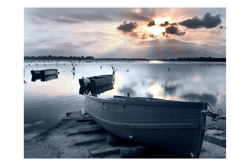 FOTOTAPET Little Port Boats 350x270 - Artgeist sp. z o. o. - Inredning & dekor - Väggdekor - Tapeter & tapettillbehör - Fototapeter