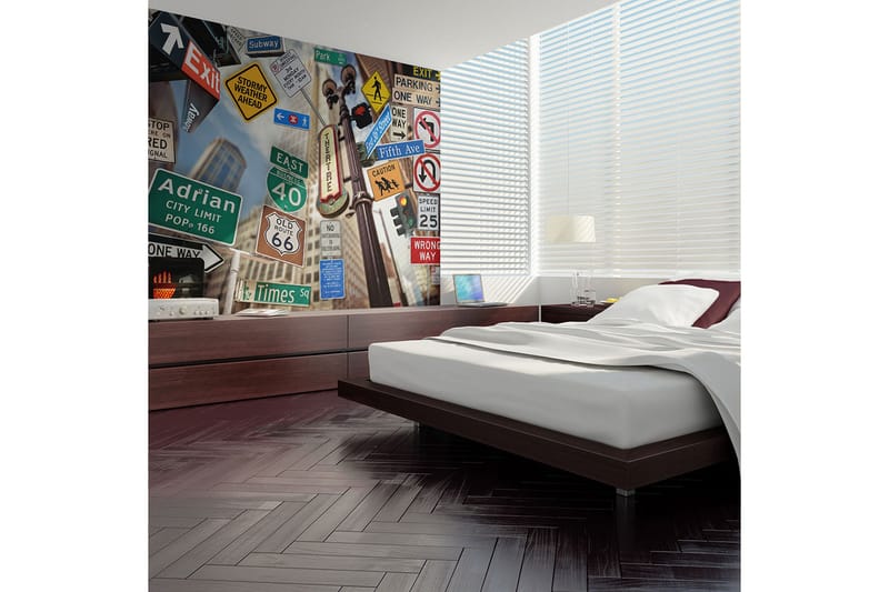 FOTOTAPET New York Signposts 400x309 - Artgeist sp. z o. o. - Inredning & dekor - Väggdekor - Tapeter & tapettillbehör - Fototapeter