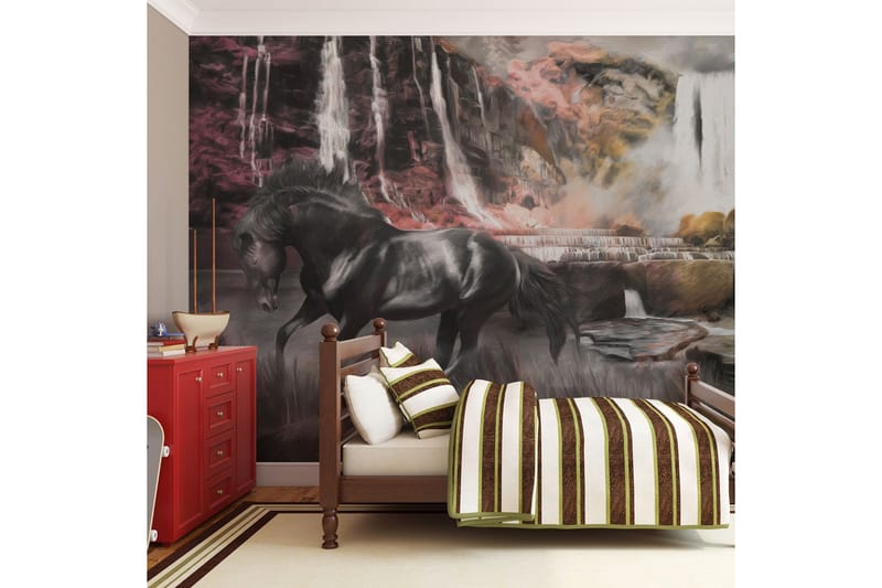 FOTOTAPET Svart Häst Med Ett Vattenfall 250x193 - Artgeist sp. z o. o. - Inredning & dekor - Väggdekor - Tapeter & tapettillbehör - Fototapeter