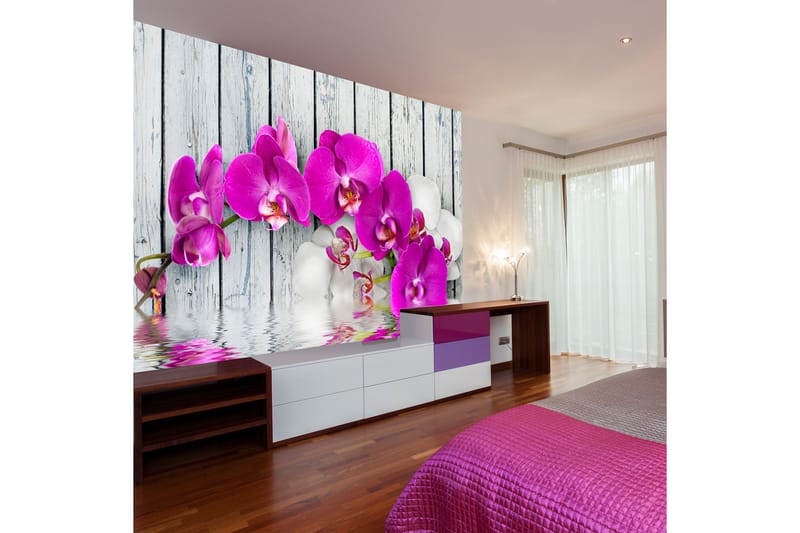 FOTOTAPET Violet Orchids With Water Reflexion 200x154 - Artgeist sp. z o. o. - Inredning & dekor - Väggdekor - Tapeter & tapettillbehör - Fototapeter