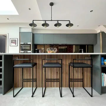 Trälamell akustikpaneler | 2700x600x21mm | Vit ek - Inredning & dekor - Väggdekor - Väggpanel