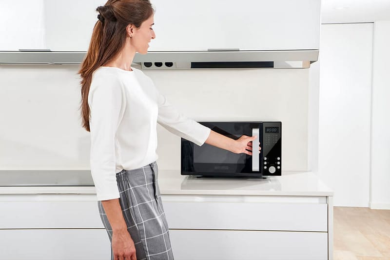 Mikrovågsugn Black+Decker Digital 900W 23L Svart - Svart - Kök & hushåll - Hushållsmaskiner & vitvaror - Köksmaskiner - Värma & koka - Mikrovågsugnar