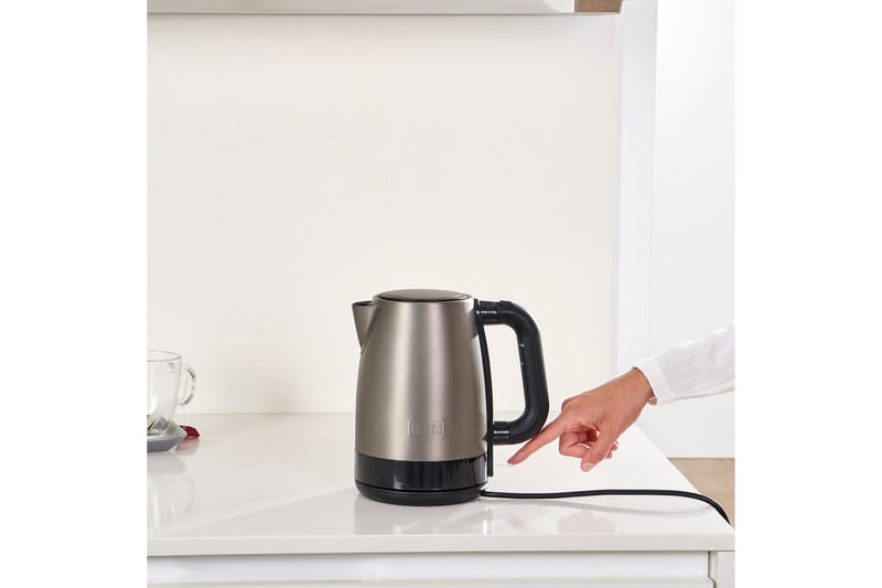 Vattenkokare Black+Decker 2200W 1.7L Borstat Rostfritt Stål - Silver - Kök & hushåll - Hushållsmaskiner & vitvaror - Köksmaskiner - Värma & koka - Vattenkokare