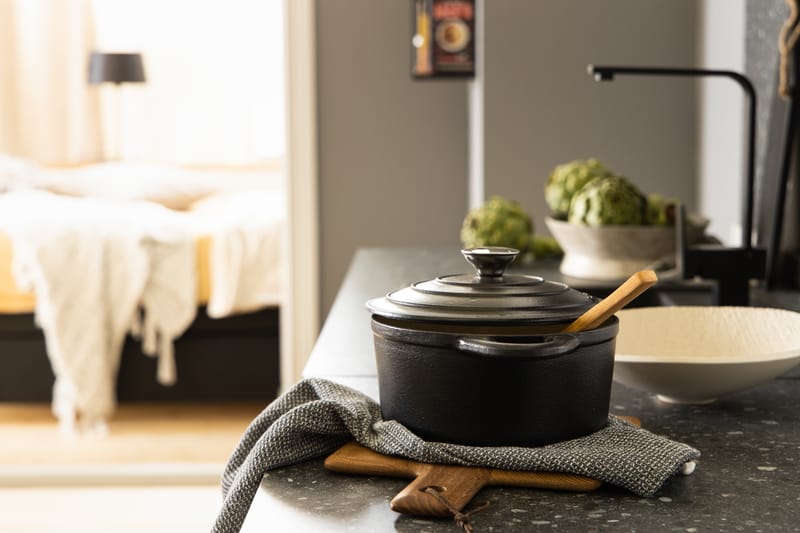 ORREFORS Jernverk Gryta 2,8L Gjutjärn Svart - Kök & hushåll - Matlagning & bakning - Grytor, kastruller & stekkärl - Grytor