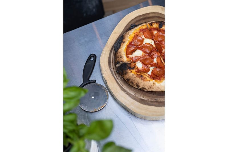 Pizzaskärare Mustang - Silver - Kök & hushåll - Matlagning & bakning - Köksredskap & kökstillbehör - Skärare