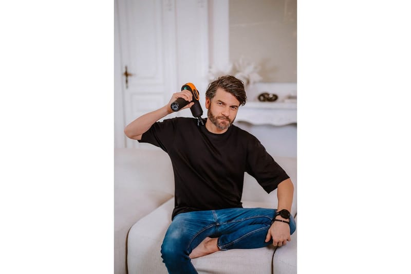 Massagepistol Medivon Gun Vital - Red||Svart - Kök & hushåll - Personvård & hälsa - Massage & välbefinnande - Massageverktyg - Massagepistol