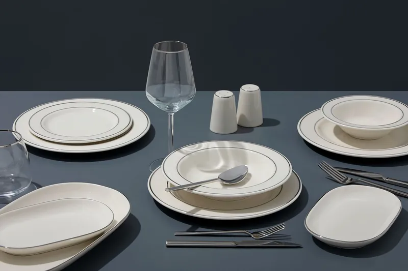 Platin Middagsservis (53 delar) 53x33x36 cm - vit och silver - Kök & hushåll - Servering & dukning - Porslin - Porslinsservis