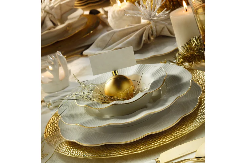 Adine Middagsservis 24 Delar Porslin - Creme/Guld - Kök & hushåll - Servering & dukning - Porslin - Porslinsservis