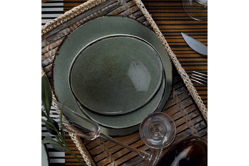 Adine Tallriksset 24 Delar - Porslin/Grön - Kök & hushåll - Servering & dukning - Porslin - Porslinstallrik