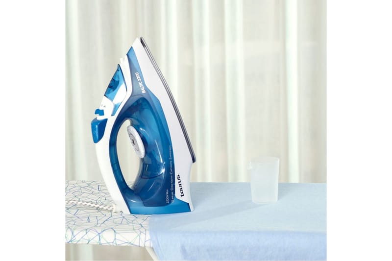 Ångstrykjärn Taurus Baltic 2200W - Blå||Vit - Kök & hushåll - Städ & klädvård - Klädvård - Ångstrykjärn & ångstation