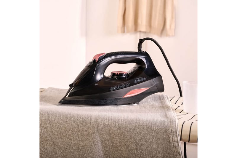 Strykjärn Black+Decker Svart 3000W - Svart - Kök & hushåll - Städ & klädvård - Klädvård - Ångstrykjärn & ångstation