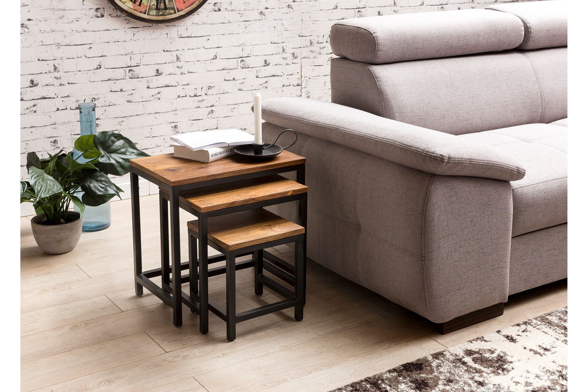 Aranza Satsbord 45 cm 3 Bord - Massivt Tr&auml;/Svart