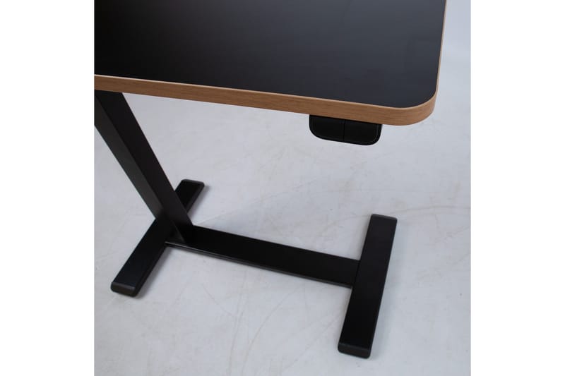 Ergo Justerbart Skrivbord i Metall med Träskiva - Svart - Möbler - Bord