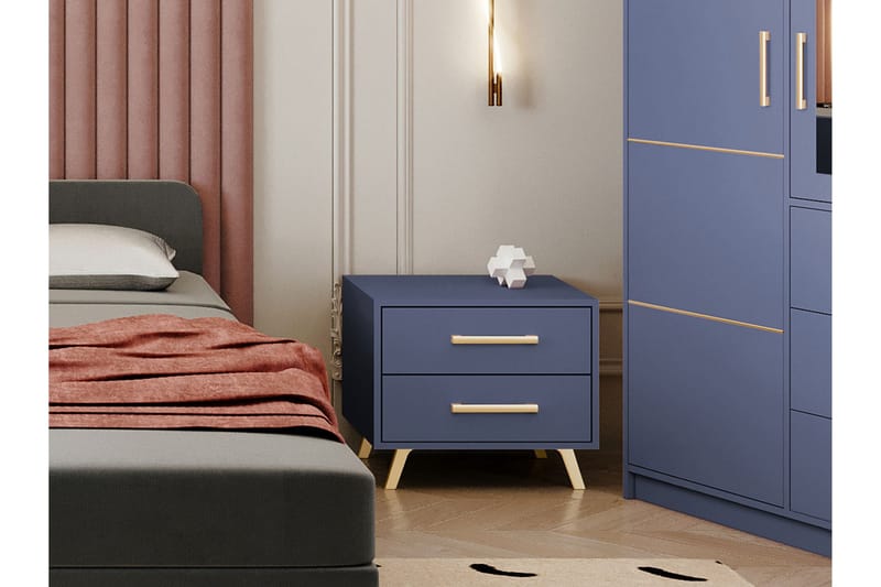 Escaldes Sängbord 54 cm - Matt Blå/Guld - Möbler - Bord