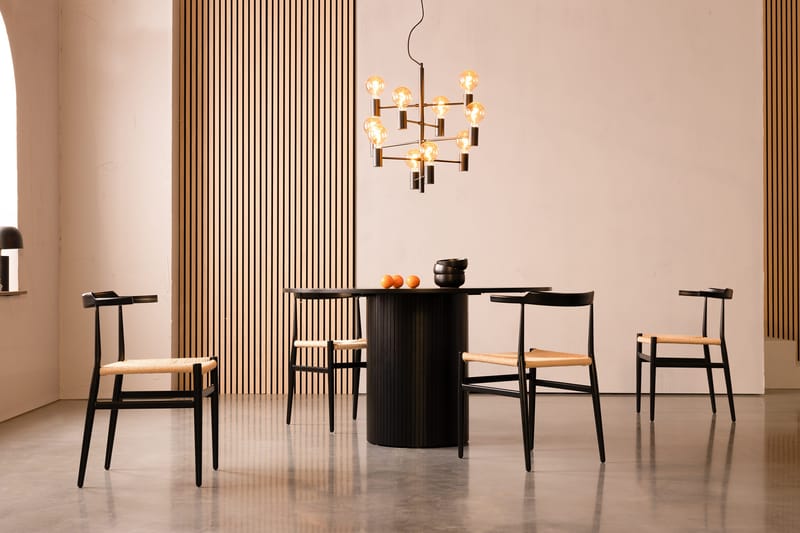 Kopparbo Runt Matbord i trä 130 cm - Svart / Ribbad - Möbler - Bord