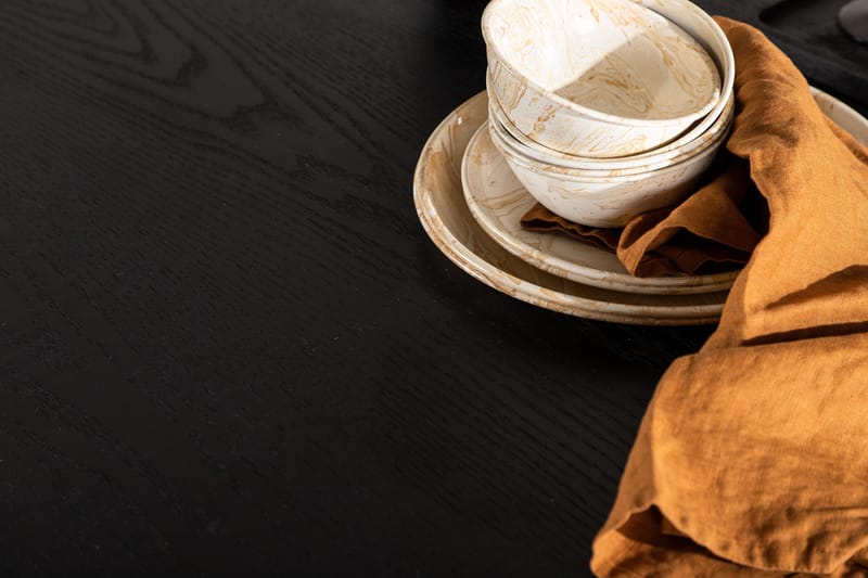 Olivia Matbord 110 cm Runt - Svart - Möbler - Bord