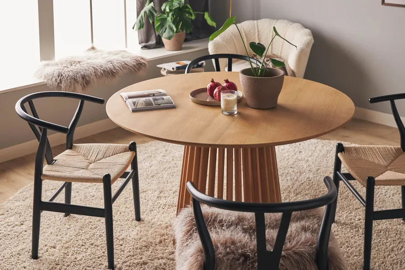 Peyra Matbord 120  cm Runt Ek - Natur - Möbler - Bord