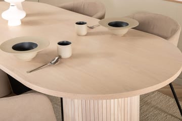 Bianca Matbord 200 cm Ovalt med 4 Berit Karmstol med Armstöd - Möbler - Matplats - Matgrupp & matbord med stolar