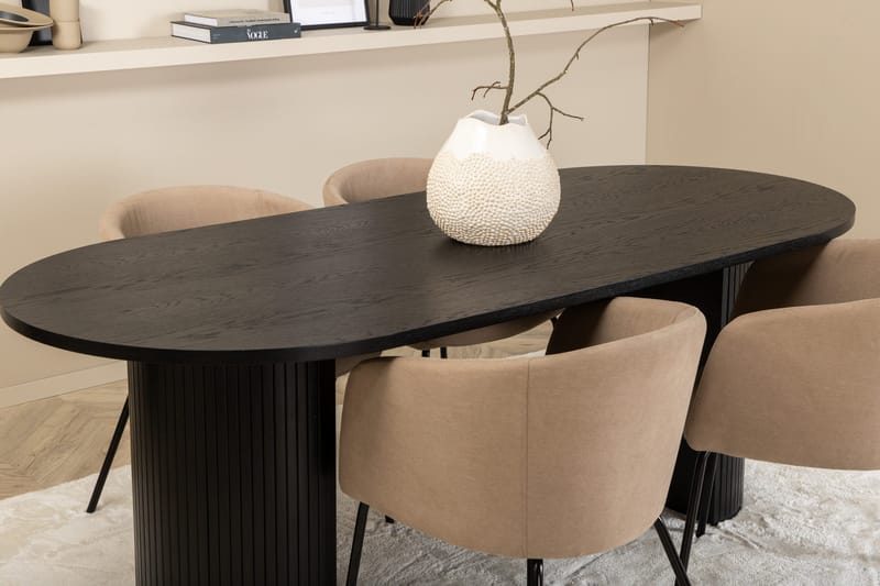 Bianca Matgrupp 200 cm Oval med 4 Berit stolar - Beige - Möbler - Matplats - Matgrupp & matbord med stolar