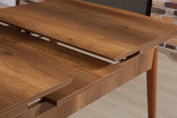 Darnel Utdragbart Rektangulärt Matbord 132 cm med Trä- och Valnötsutseende - Brun - Möbler - Matplats - Matbord & köksbord