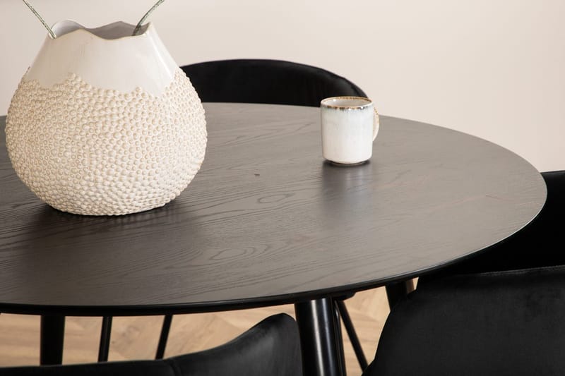 Dipp Matbord med 4 Berit Karmstol med Armstöd - Möbler - Matplats - Matgrupp & matbord med stolar
