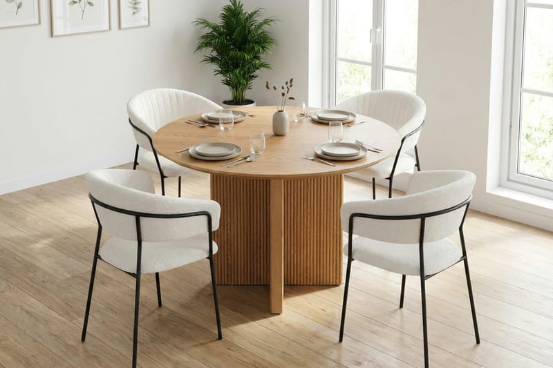 Edda Matgrupp runt 110 cm Ek med 4 Karol Matstolar - Ek - Möbler - Matplats - Matgrupp & matbord med stolar