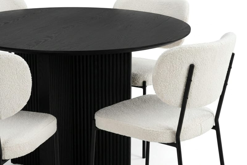 Edda Matgrupp runt 110 cm Svart med 4 Gemmiano Matstolar - Svartlaserad ek - Möbler - Matplats - Matgrupp & matbord med stolar
