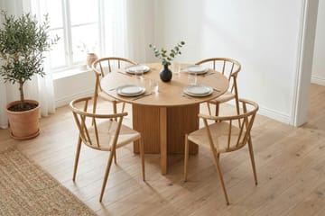 Edda Matgrupp runt 130 cm Ek med 6 Winston Matstolar - Ek - Möbler - Matplats - Matgrupp & matbord med stolar